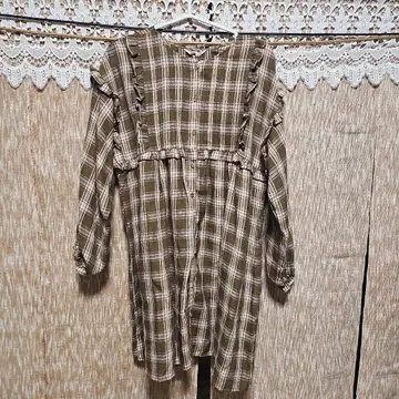 사만사 모스모스 브라운 계열 체크 프릴 튜닉