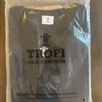 TROFI 롱 셔츠 블랙 M 사이즈 트레이딩 카드 1장 포함
