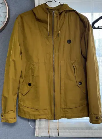 중고, Pretty Green 마운틴 후드티 size4