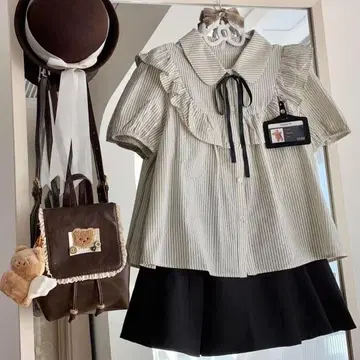 스트라이프 프릴 반팔 셔츠