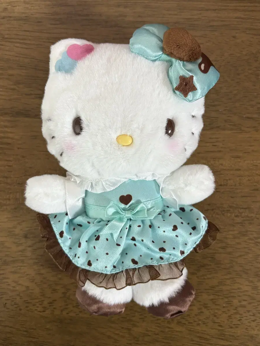 Sanrio Mint Choco Series Kitty Misscoat