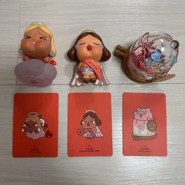 crybaby 피규어 3개 세트 상자 없음