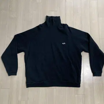 The Fox 하이넥 블랙