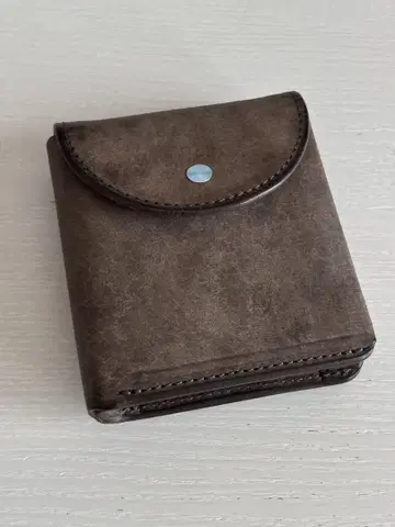 Iru MARGOT LEATHER GARSON WALLET 그레이