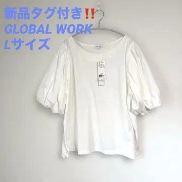 화이트 오프숄더 벌룬 슬리브 티셔츠