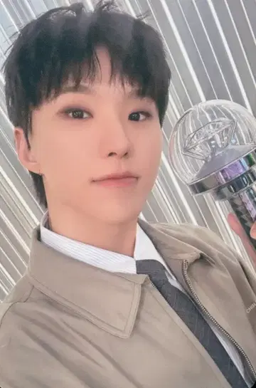 세븐틴 카라트 존 호시 2025 카라트 랜드