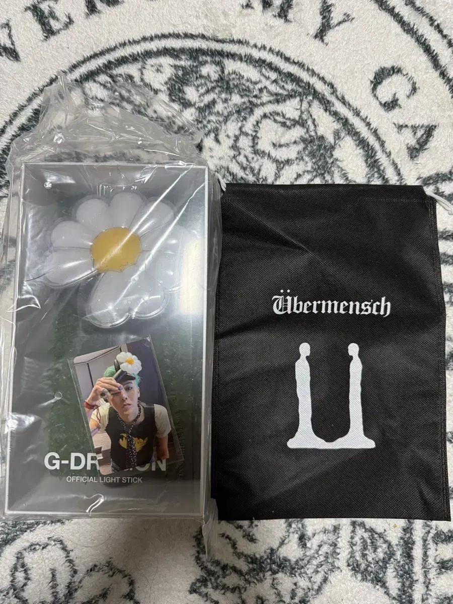 G-dragon lightstick