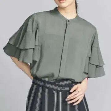 24SS 뷰티 앤 유스 솔리드 & 플라워 티어드 슬리브 블라우스