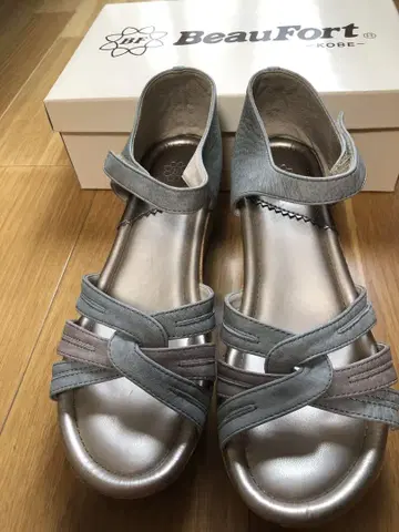BEAUFORT KOBE 미사용 새상품 컴포트 샌들