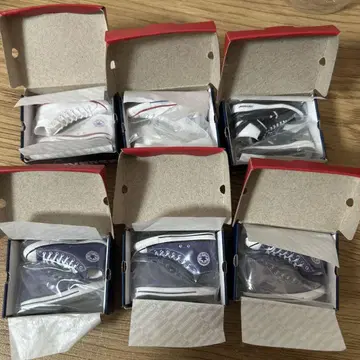 CONVERSE 미니어처 스니커즈 3종 세트
