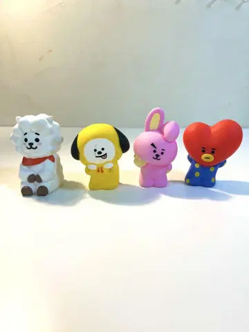 BTS 피규어 4종 세트