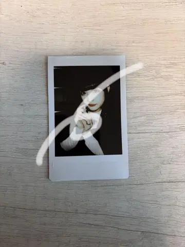 치바 유나, 키요 유나, 폴라로이드, 키요 류토 25