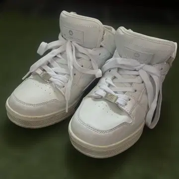화이트 스니커즈 25.5cm