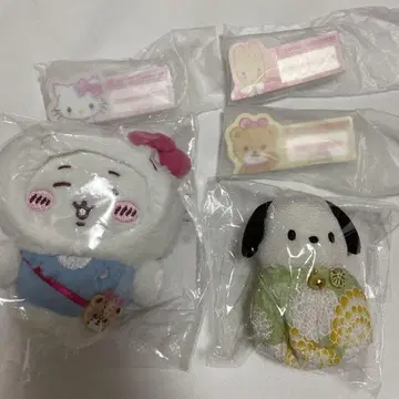 치이카와 (먼작귀) 산리오 키티 마스코트 명찰 배지