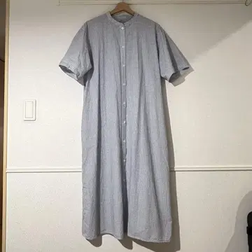 무인양품 냉감 브로드 스탠드 카라 반팔 원피스