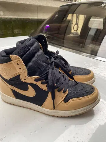조던 1 JORDAN1 28.5 바케타 탄 새상품급