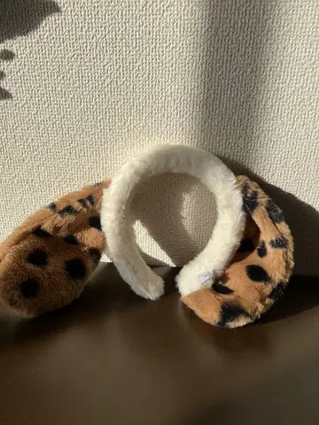레오파드 무늬 머리띠