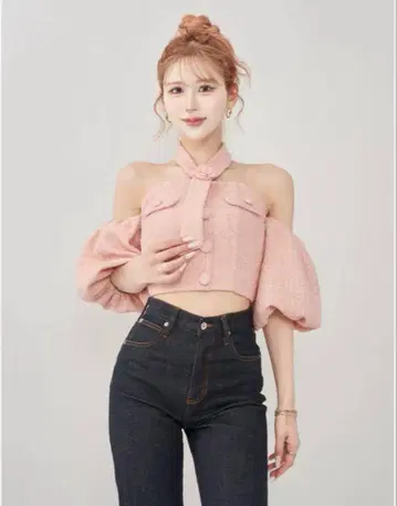 Darich 다리치 홀터넥 오프숄더 트위드 상의 PNK
