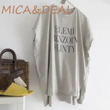 MICA&DEAL 운모 & 딜 티셔츠 프렌치 슬리브 로고