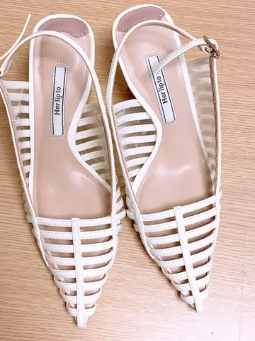 최종 처분 Becca Slingback Sandals