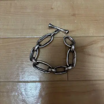실버 체인 팔찌 토글