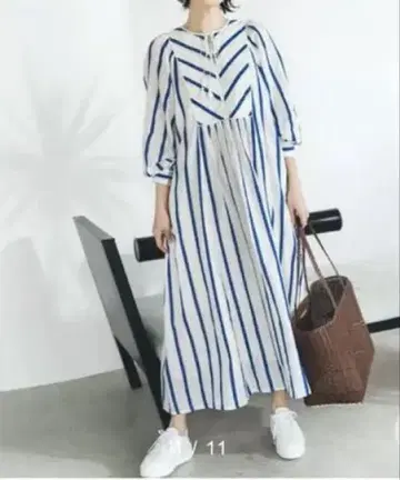 면 비올 스트라이프 집업 드레스