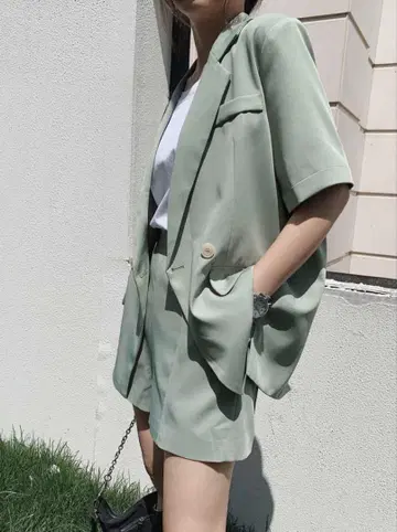 iuill 민트 그린 숏 팬츠 셋업