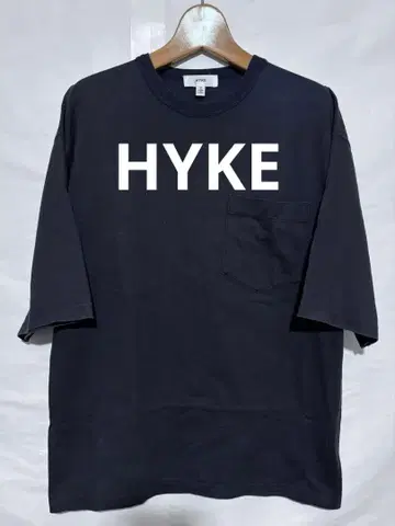HYKE 네이비 티셔츠 사이즈 2