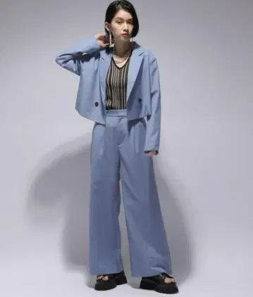 HARE 라이트 블루 크롭 자켓 와이드 팬츠 셋업