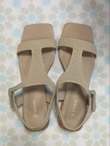 VIVAIA 비바이아 베이지 플랫 샌들 39 약 24.5cm