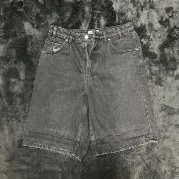 huf 블랙 데님 숏 팬츠
