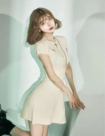 Darich 로고 케이블 니트 미니 원피스