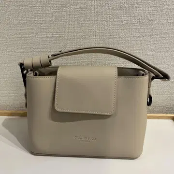 GASTON LUGA 베이지 숄더백