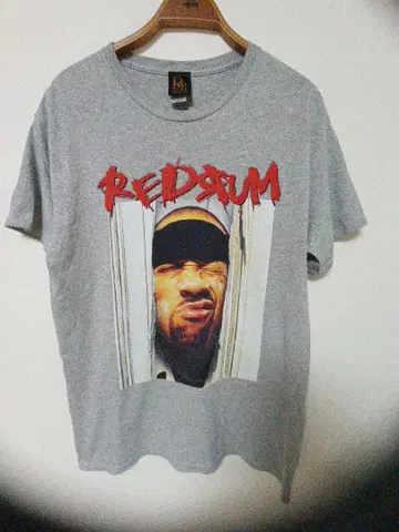 REDRUM 티셔츠