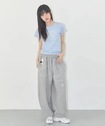 ANGEL MARK CROP T SKY BLUE 엔젤 마크