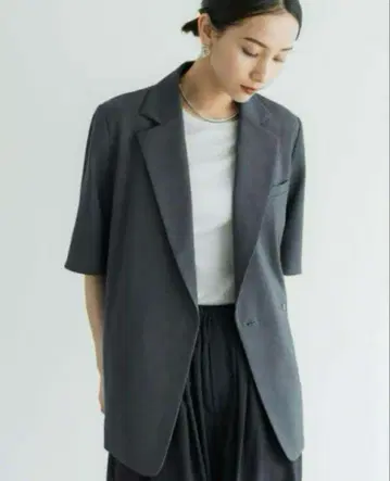 crewre 하프 슬리브 박스 자켓 24ss 사이즈 1