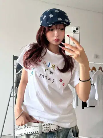팬시 클럽 팝업 한정판 티셔츠 화이트