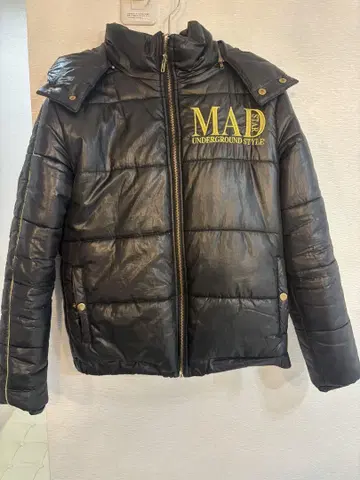 MAD STAR UNDERGROUND STYLE 블랙 다운 자켓