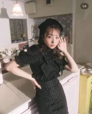 BUBBLES 체크 자카드 탑