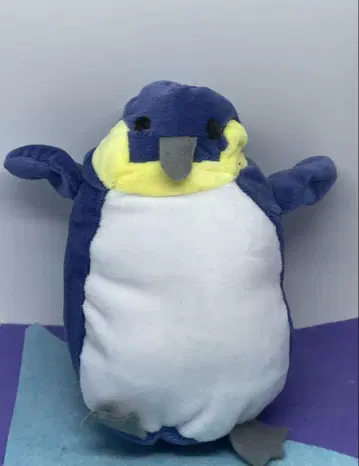 펭귄 봉제 인형 (방울 포함)