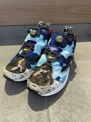 리복 Instapump Fury 파랑 카모플라쥬