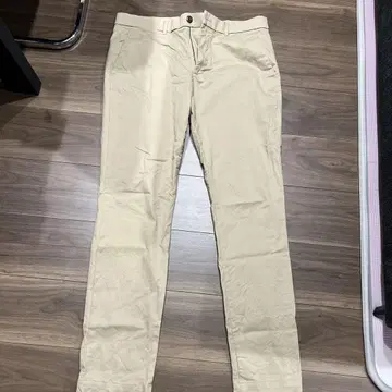 GAP 베이지 치노 팬츠 코튼