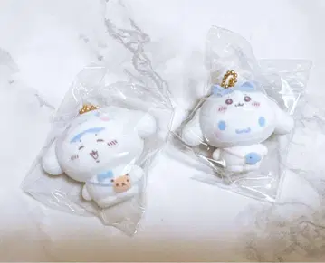 치이카와 산리오 플로키 마스코트 시나모롤 하치와레 키링