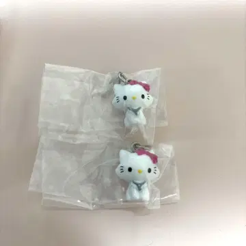산리오 메지루시 키링 참 키티