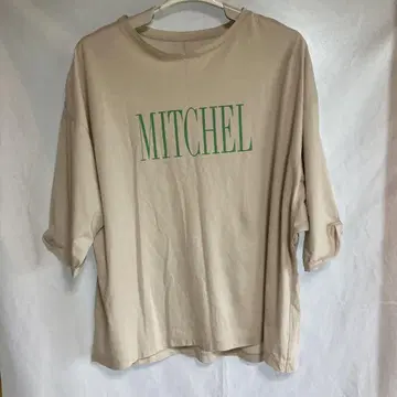 MICA&DEAL 별주 MITCHEL 로고 프린트 티셔츠