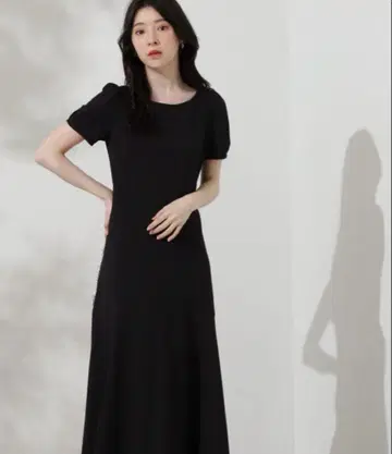 PROPORTION BODYDRESSING 퍼프 슬리브 머메이드 원피스