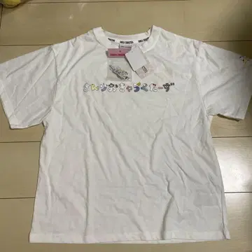 산리오 티셔츠