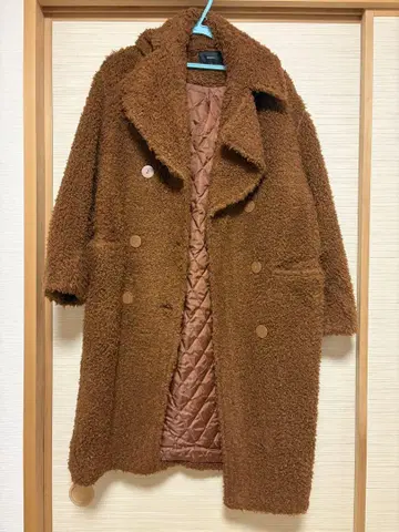 EMODA 보아 코트 브라운