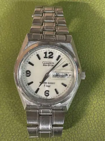 CITIZEN Eco-Drive 손목시계