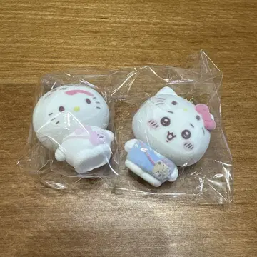 치이카와 산리오 헬로키티 시크릿 플로키 마스코트 참